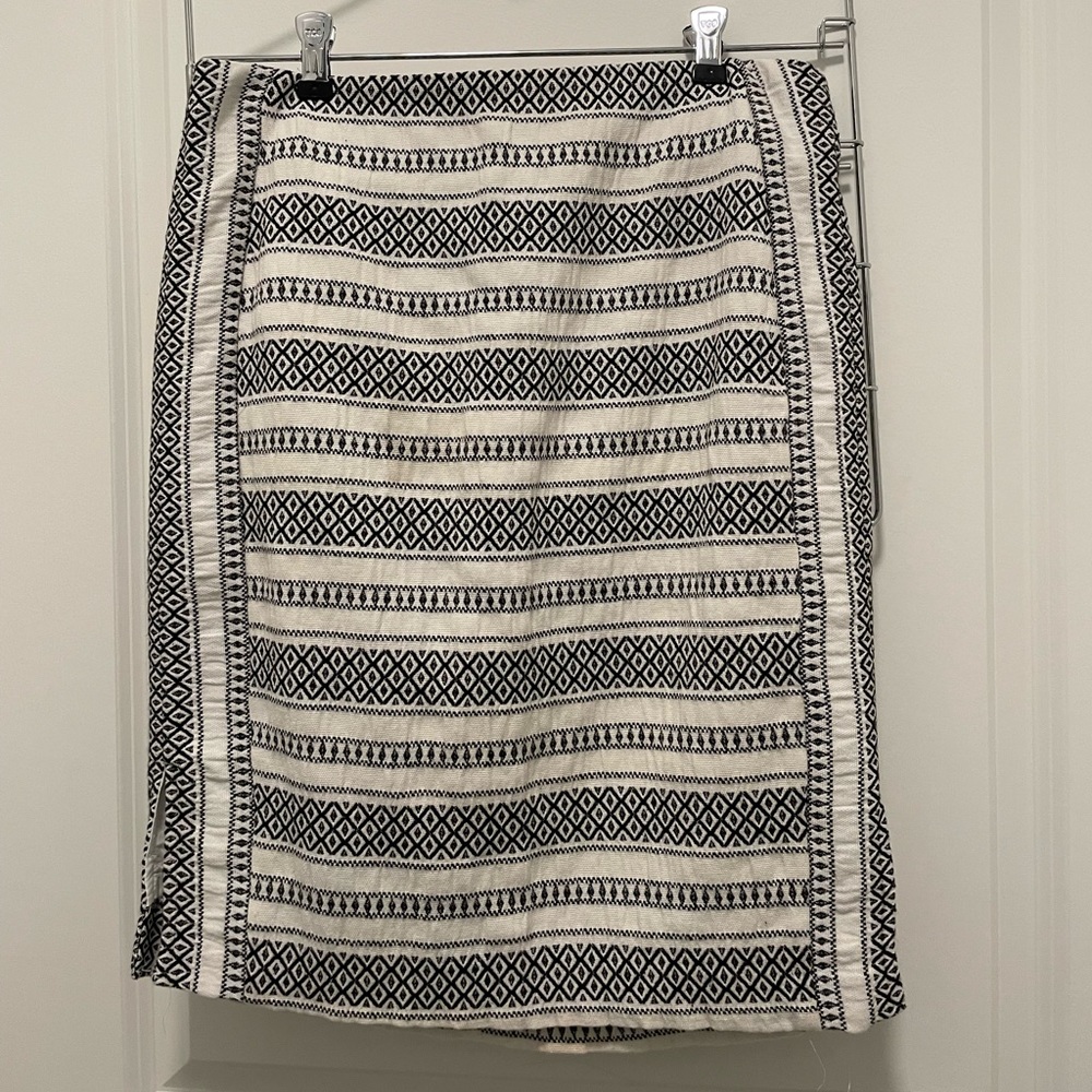 Loft pencil skirt size 6petite